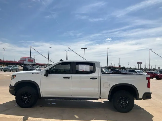 Used 2023 White Chevrolet ZR2 image 32