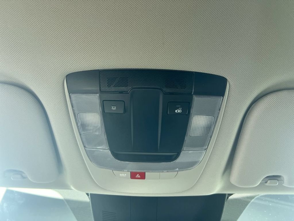 New 2026 Wolf Gray Kia EX image 17