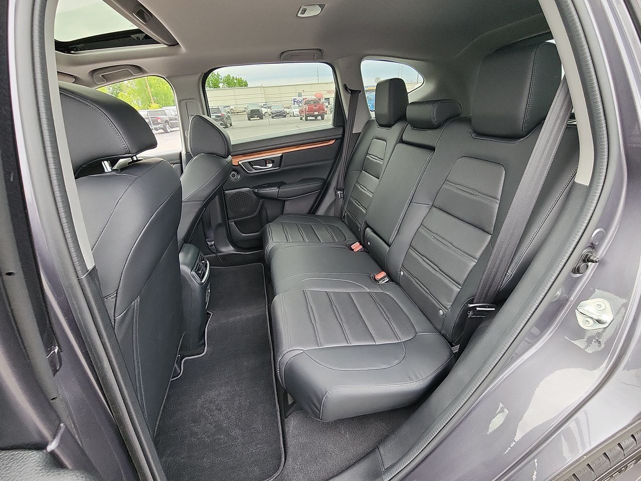 Used 2022 Sonic Gray Pearl Honda Touring image 23