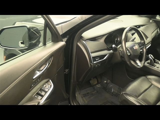 Used 2020 Black Metallic Cadillac Premium Luxury image 12