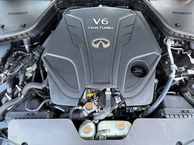 Used 2024 Black INFINITI SENSORY image 31