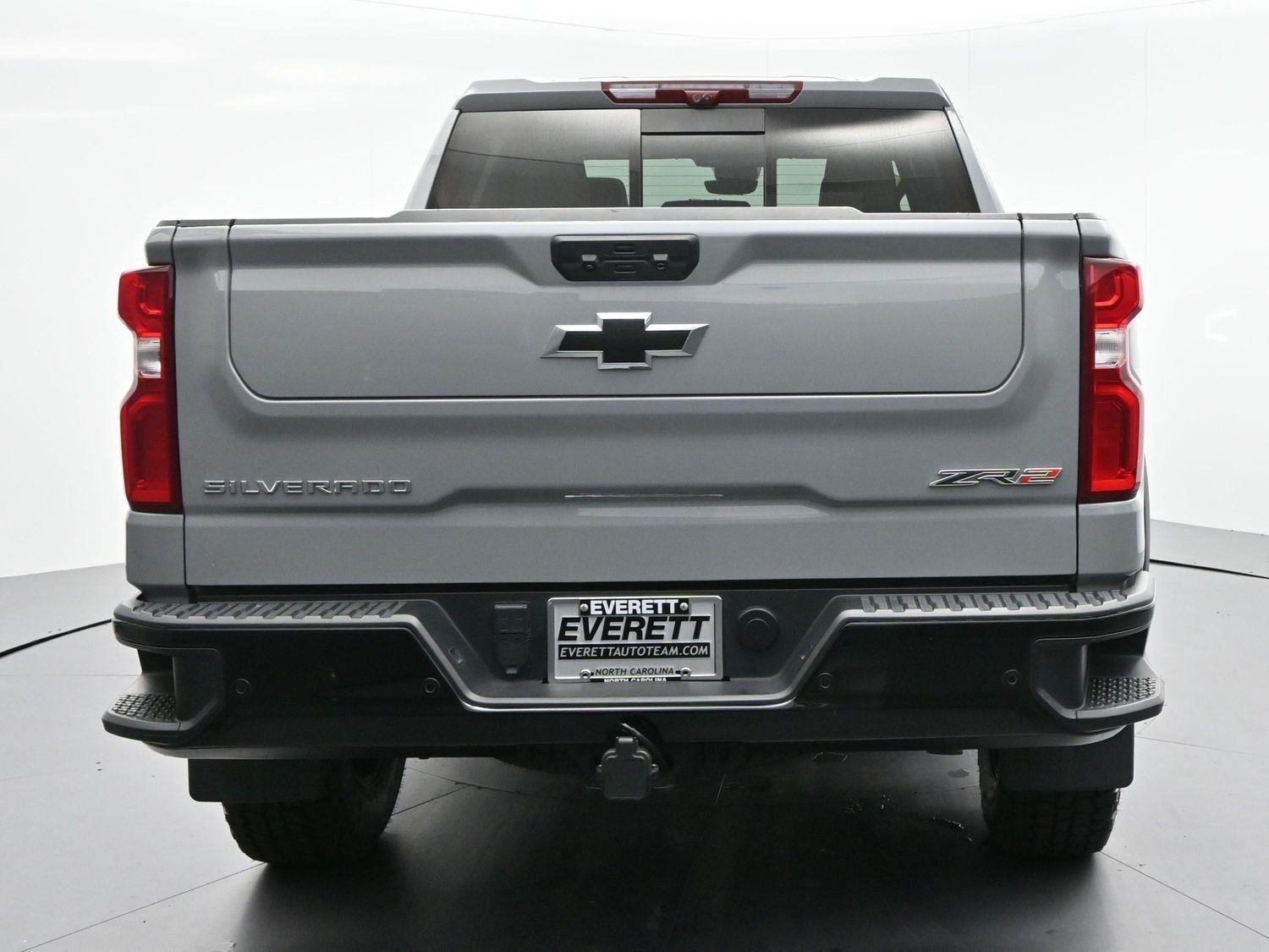 Used 2025 Slate Gray Metallic Chevrolet ZR2 image 6