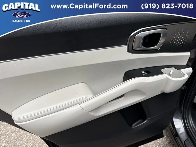 Used 2022 Gray Kia EX image 17