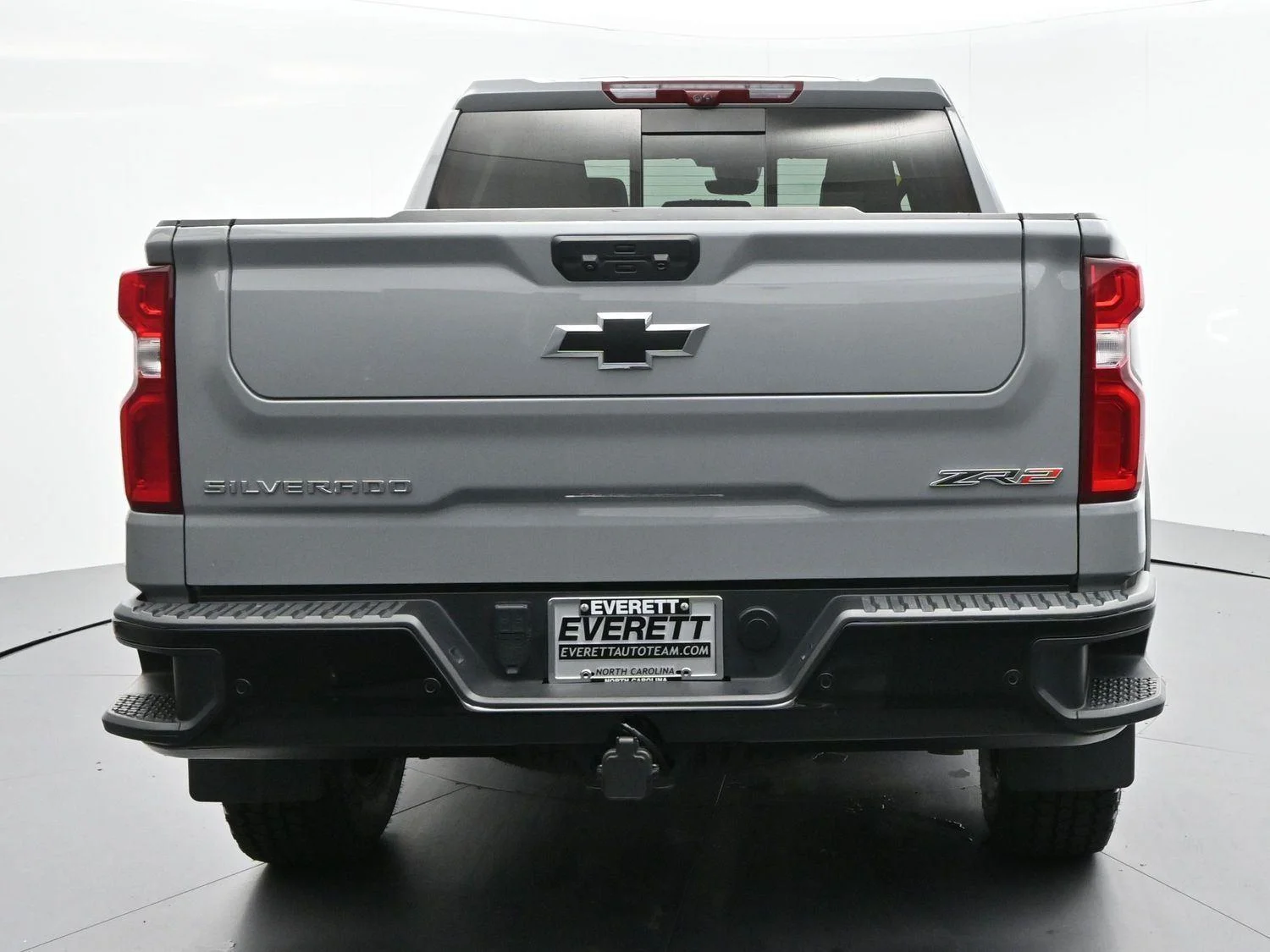 Used 2025 Slate Gray Metallic Chevrolet ZR2 image 6