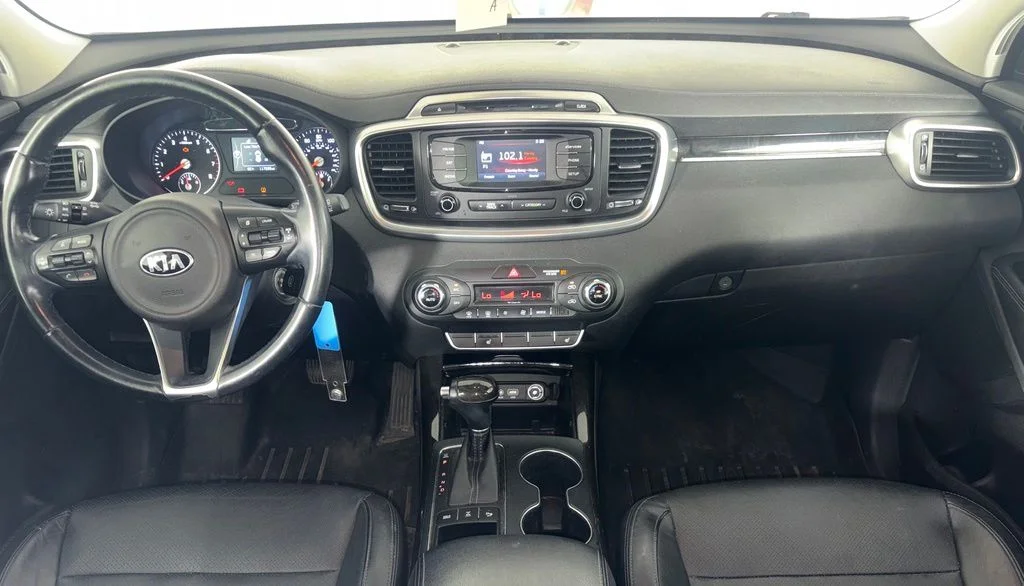 Used 2016 Kia Sorento EX with VIN 5XYPHDA18GG005909 for sale in Elk River, Minnesota