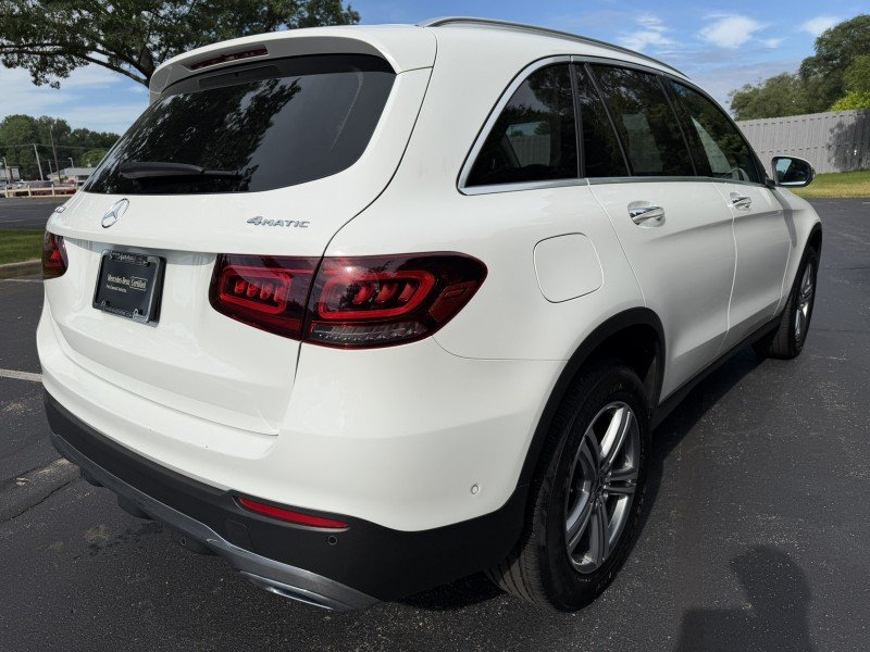 Certified Used 2022  Mercedes-Benz GLC 300 image 7