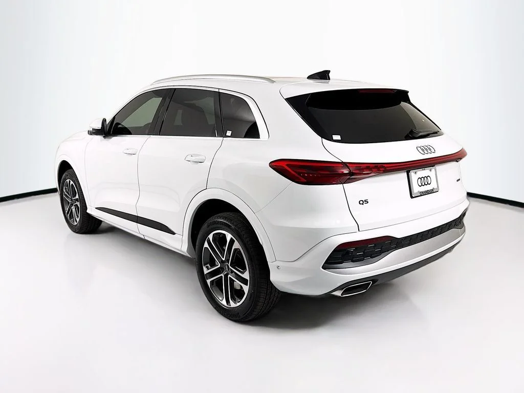 Used 2026 White Audi  image 7