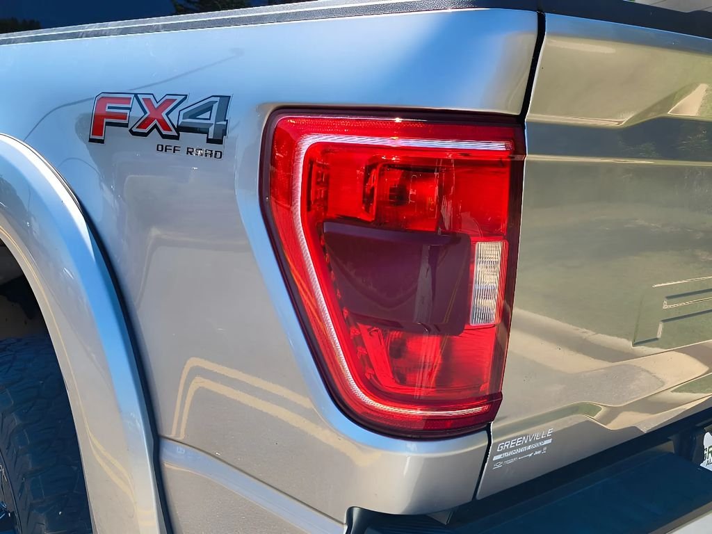Used 2022 Iconic Silver Metallic Ford XLT image 11