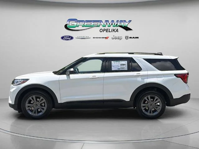 New 2026 Star White Metallic Tri-Coat Ford Active image 4