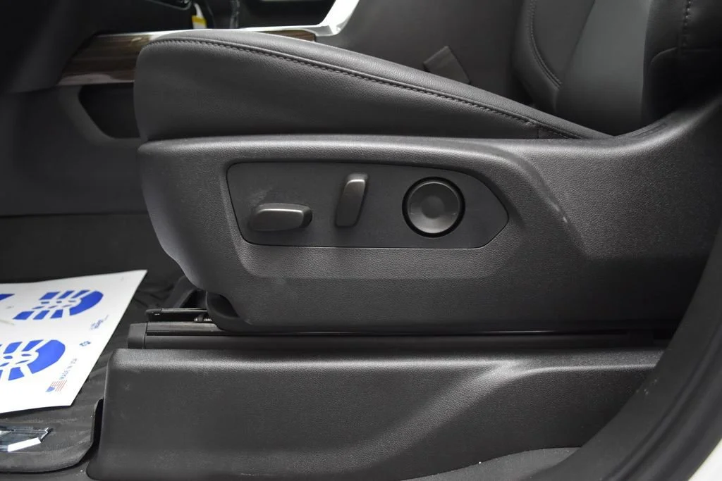 New 2026 Summit White Chevrolet LT Trail Boss image 17