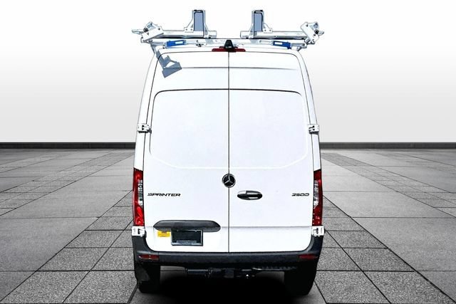 New 2026 Arctic White Mercedes-Benz Cargo 144 WB image 33