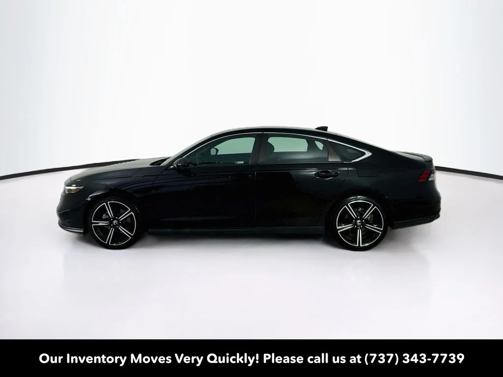 Certified Used 2023  Honda Sport image 4