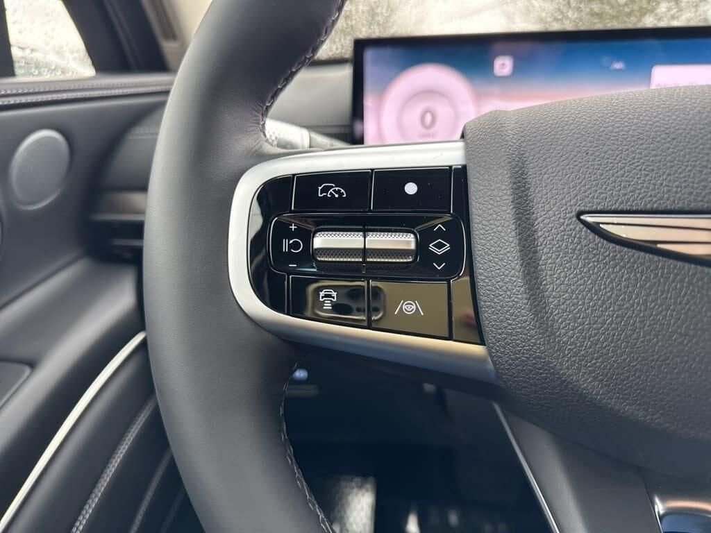 New 2026 Silver Genesis 2.5T PRESTIGE image 40
