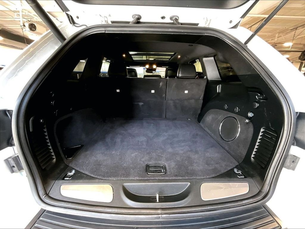 Used 2018 White Jeep Overland image 17