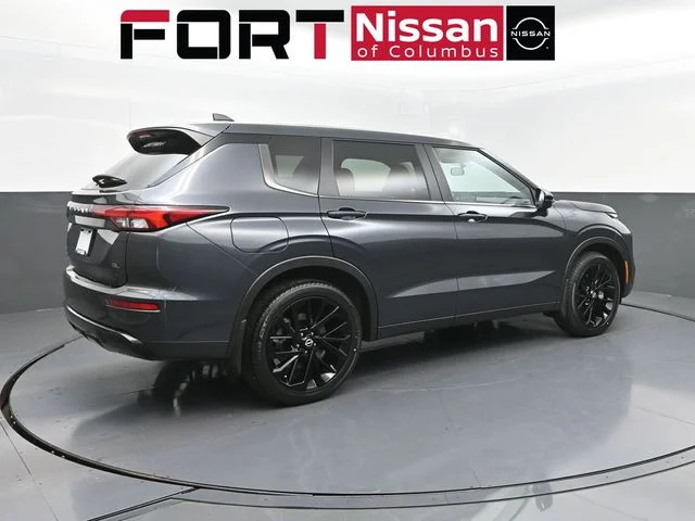 New 2026 Gray Nissan SL image 7
