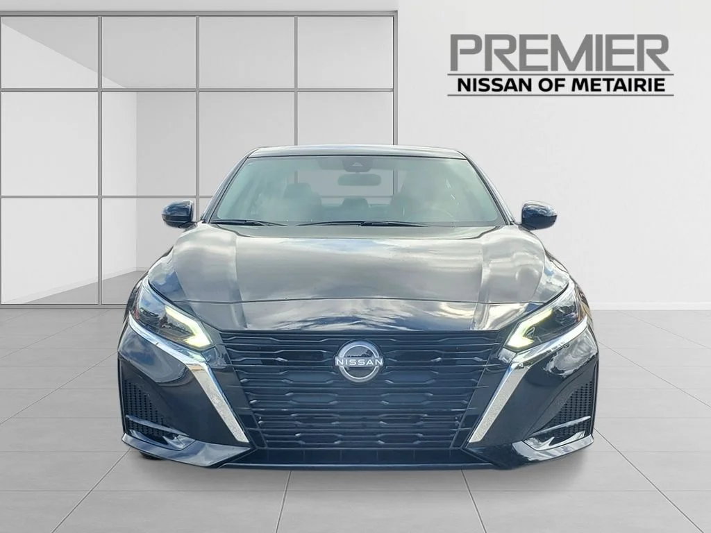 New 2026 Black Nissan 2.5 SV image 8
