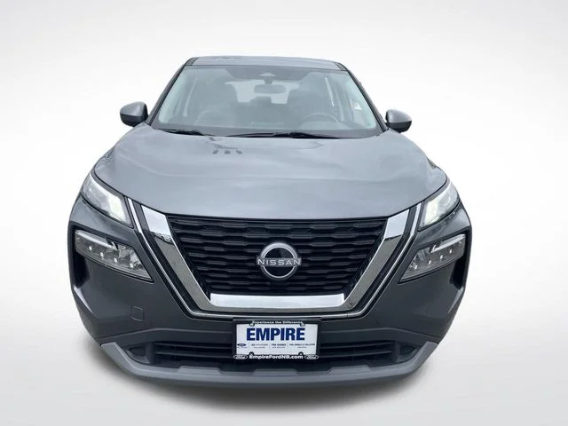 Used 2023 Gray Nissan SV image 10