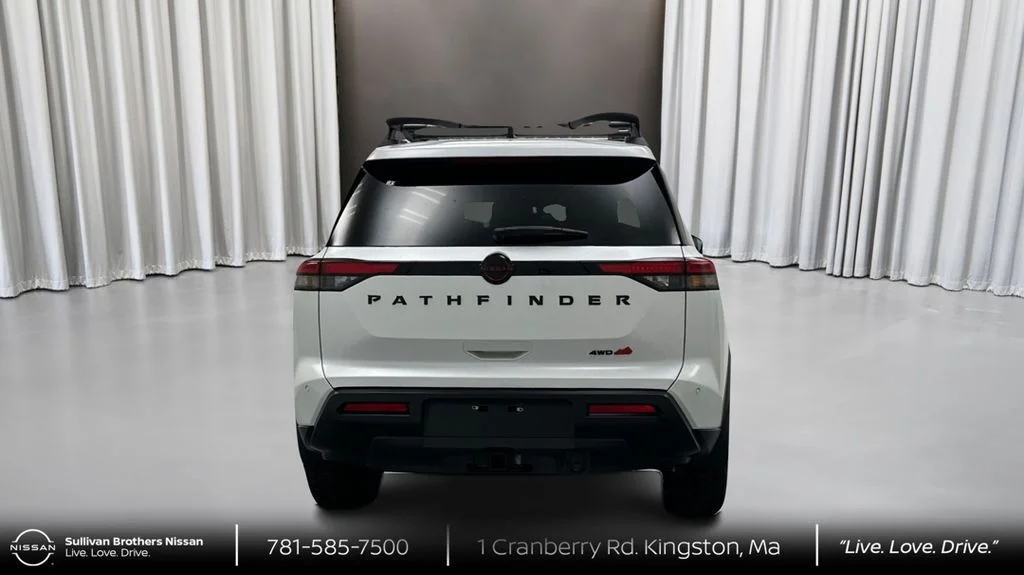 New 2026 Everest White Pearl TriCoat Nissan Rock Creek® image 6