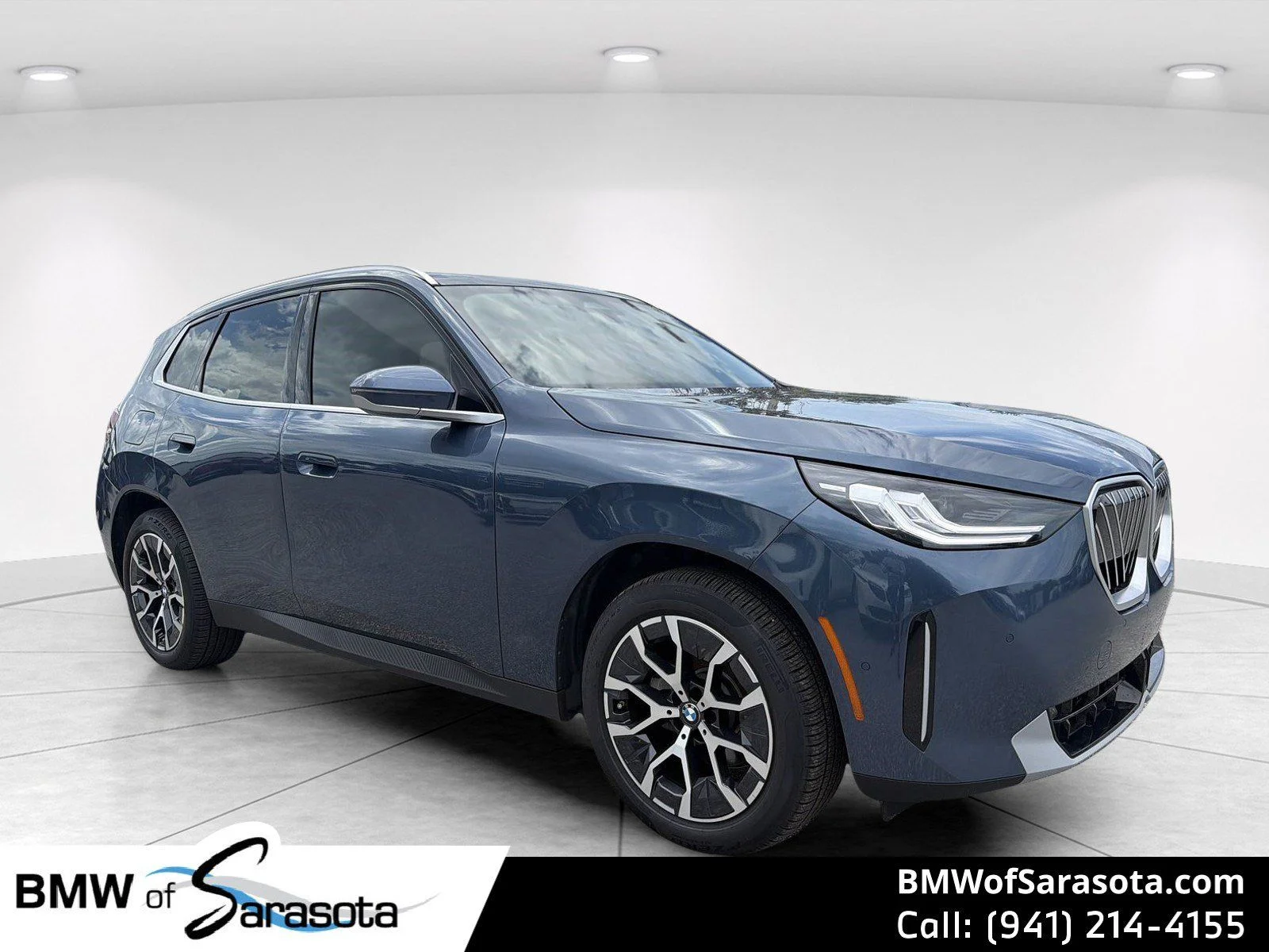New 2026 Arctic Race Blue metallic BMW 30 xDrive image 1