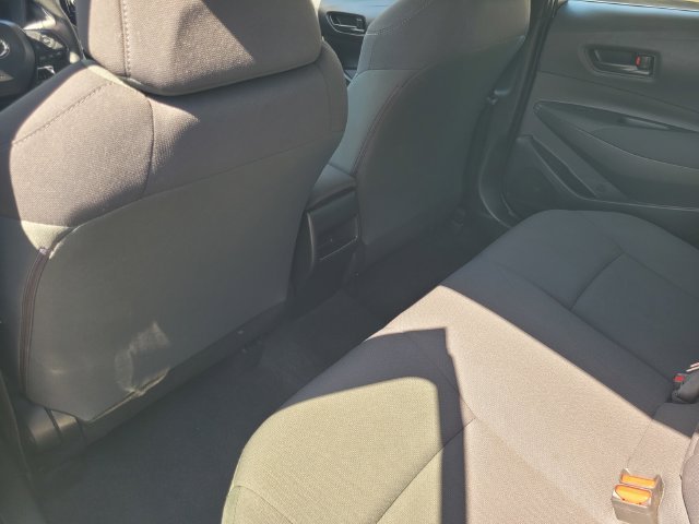 Used 2022 White Toyota LE image 14