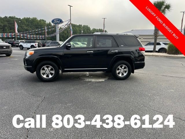 Used 2013 Black Toyota SR5 image 36