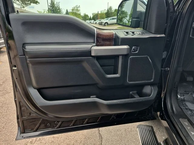 Used 2016 Black Ford Platinum image 12