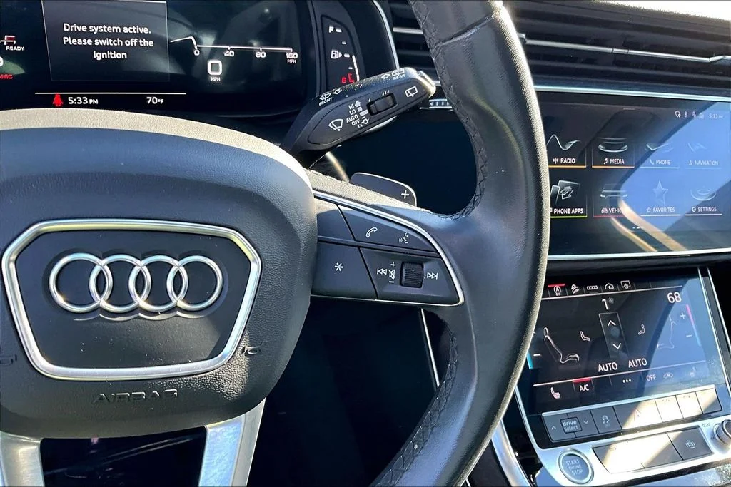 Used 2022  Audi 55 Premium Plus image 12