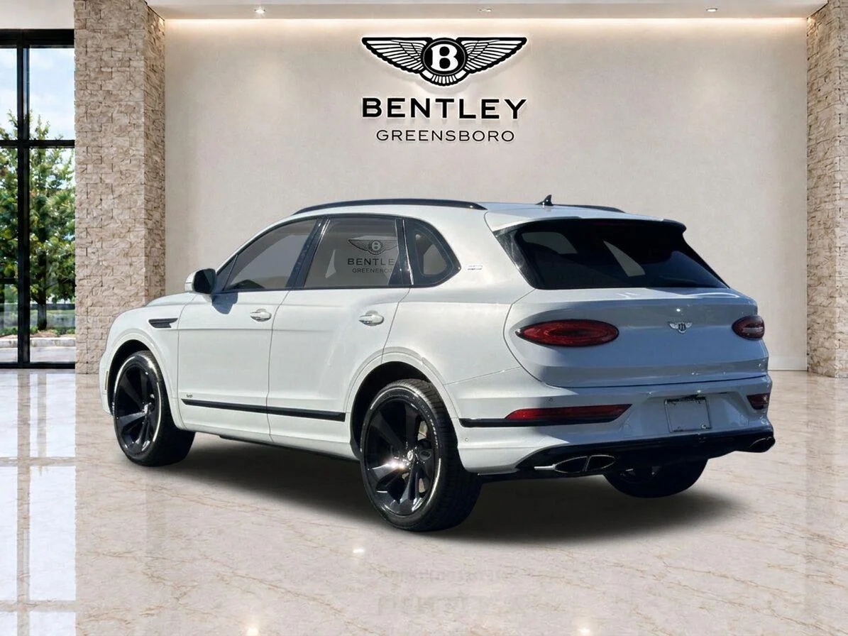 Used 2021 Ghost White Pearlescent Bentley V8 image 3