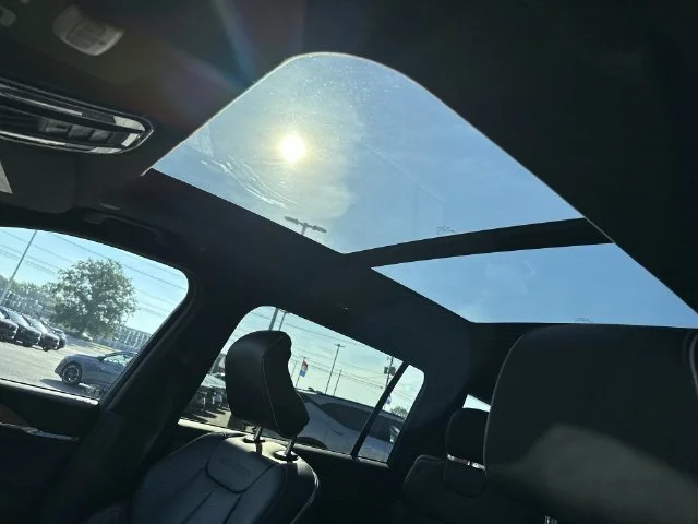 Used 2024 White Jeep Summit image 18