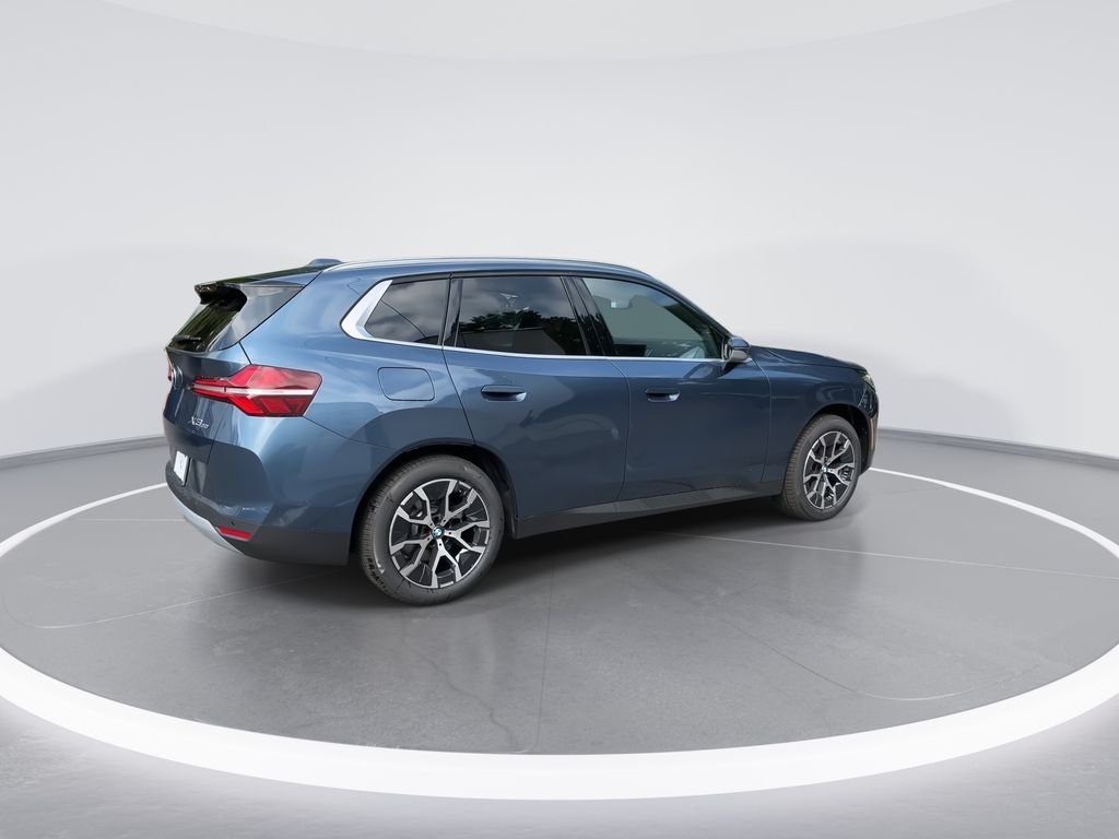 2026 BMW X3 30 - Photo 8