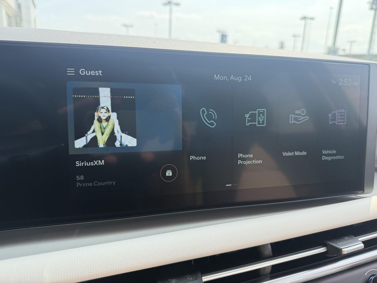 New 2026 White Pearl Hyundai SE AWD image 32