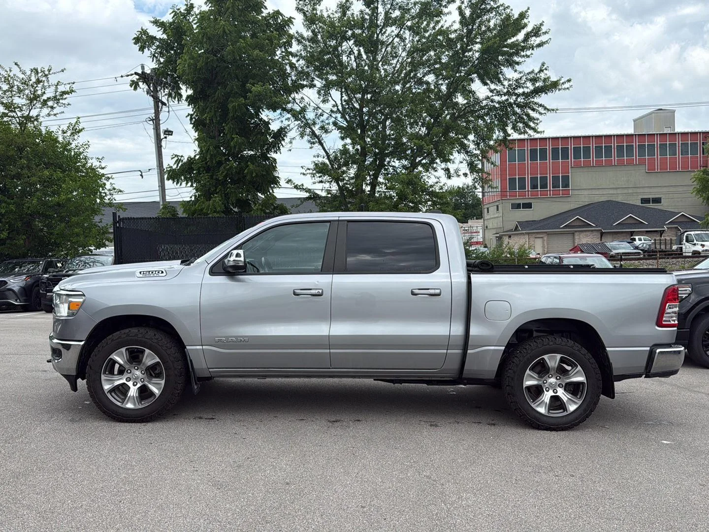 Used 2022 Billet Silver Metallic Ram Big Horn image 6