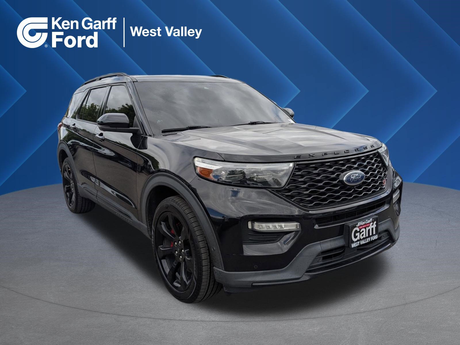 2022 Ford Explorer ST 4WD's photo