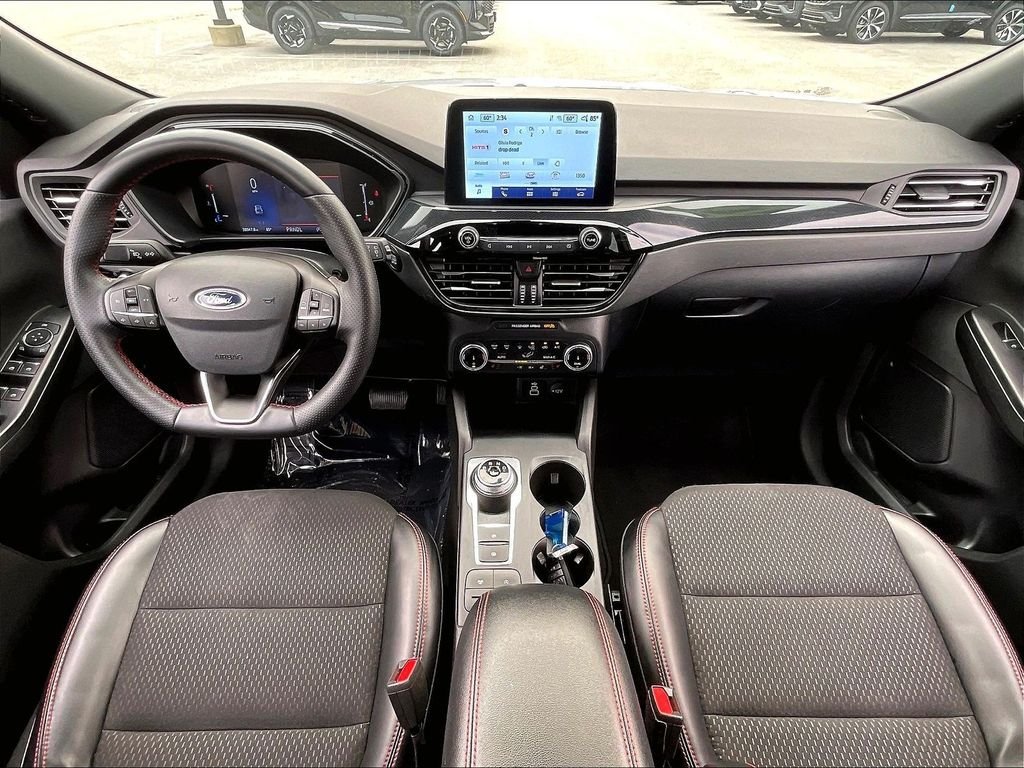 Used 2025 Space Silver Metallic Ford ST-Line Select image 20
