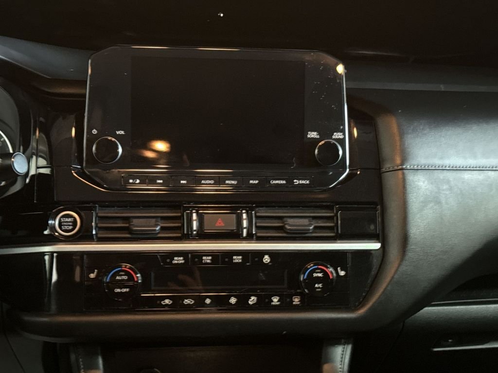 Certified Used 2024 Super Black Nissan SL image 27