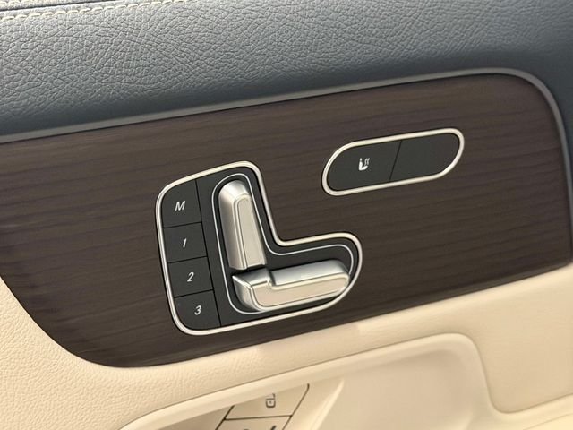 Certified Used 2026 Silver Mercedes-Benz GLA 250 image 17