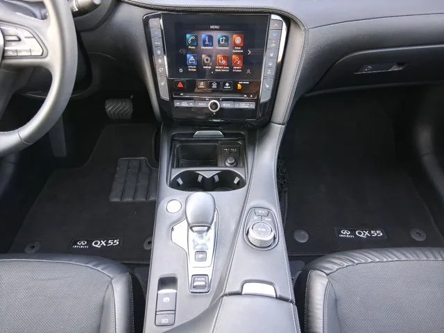 Used 2023 Black INFINITI LUXE image 14
