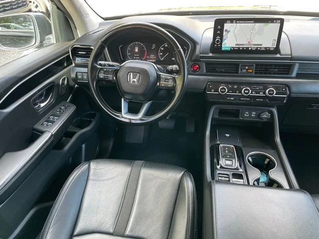 2023 Honda Pilot Touring - Photo 8