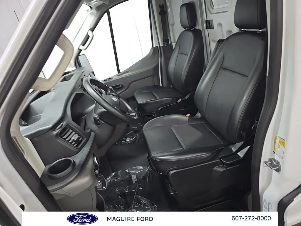 Used 2025 White Ford Base image 33