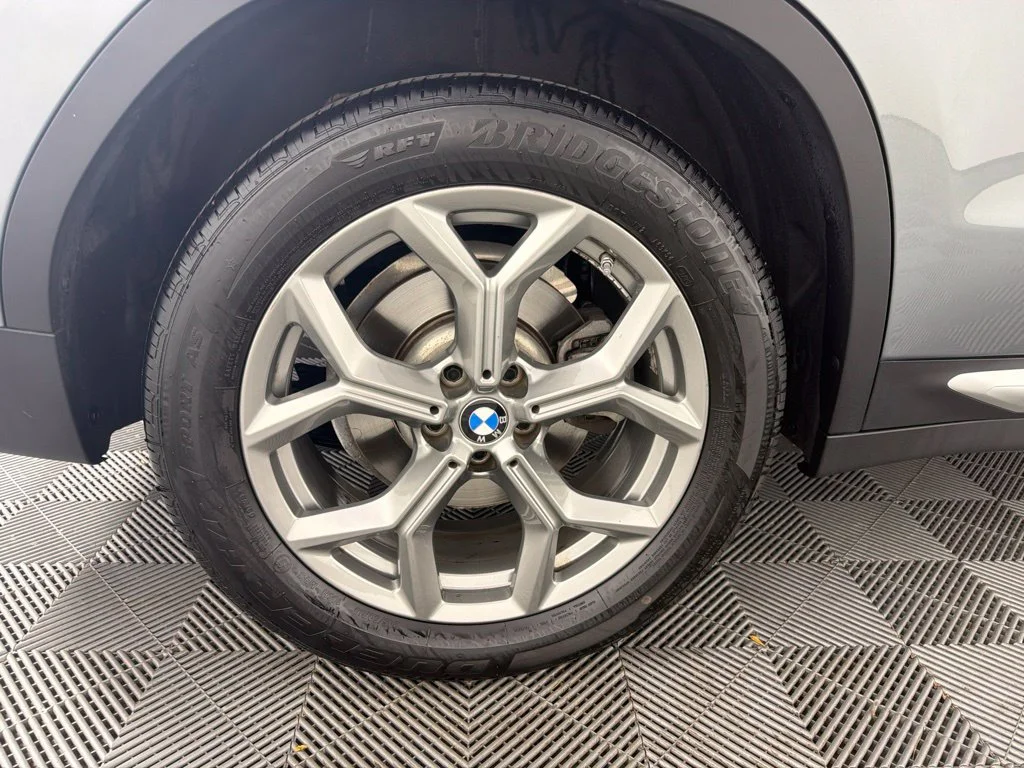 Certified Used 2024 Gray BMW xDrive30i image 12