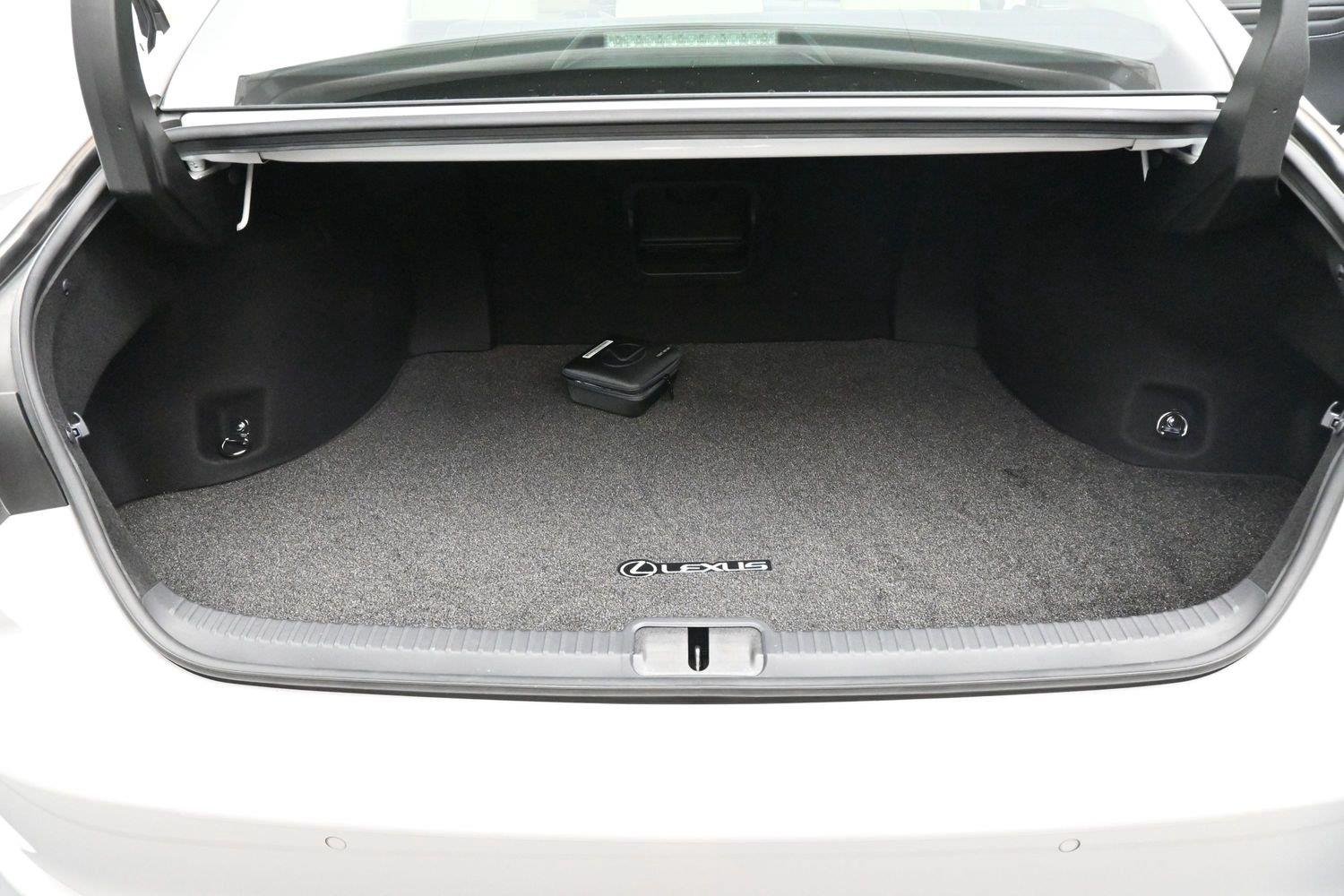 Used 2022 Eminent White Pearl Lexus ES 350 Ultra Luxury image 9