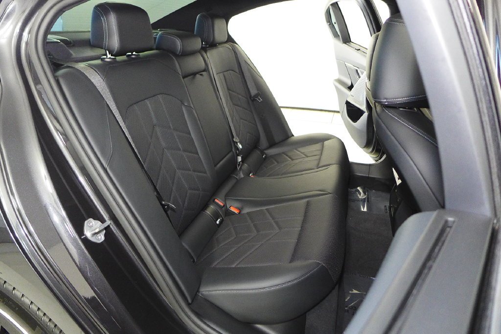 Certified Used 2024 Dark Graphite BMW M60 image 20