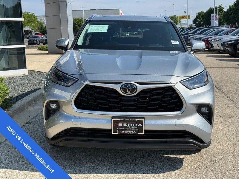 Used 2021 Celestial Silver Metallic Toyota XLE image 8
