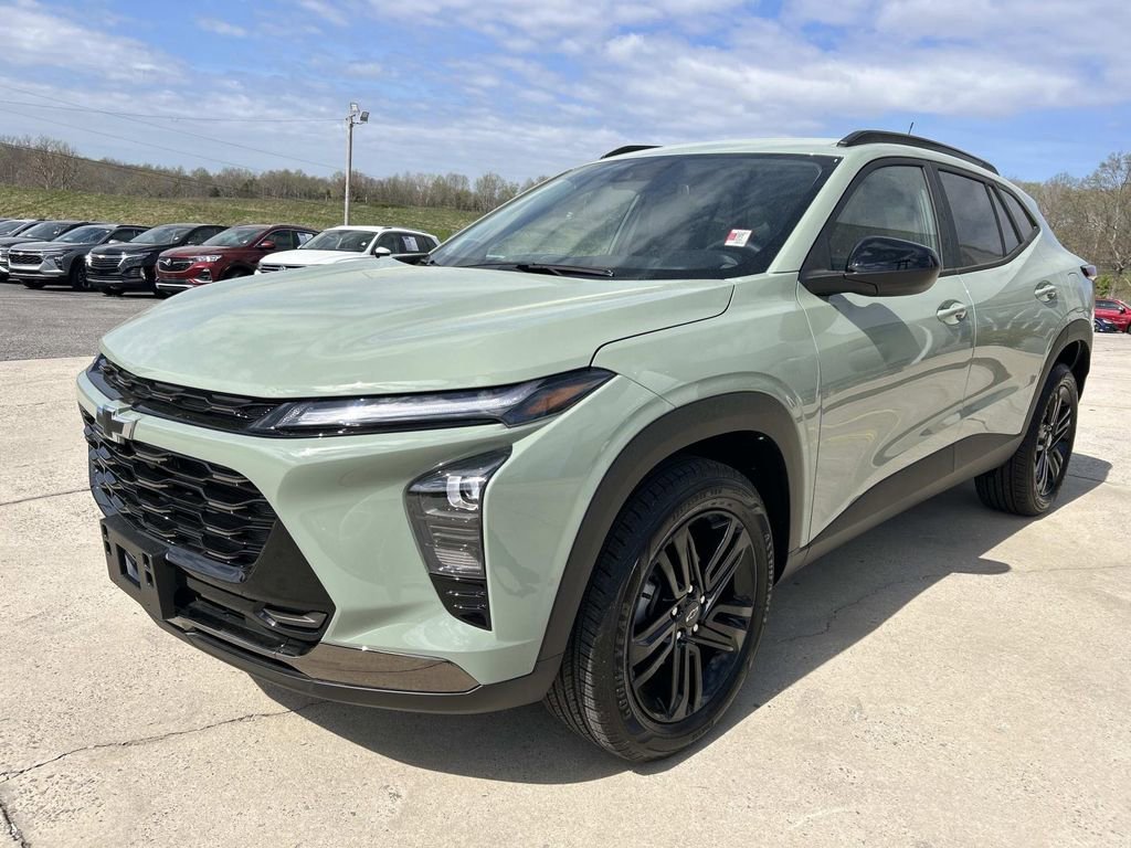 New 2026 Cacti Green Chevrolet ACTIV image 8