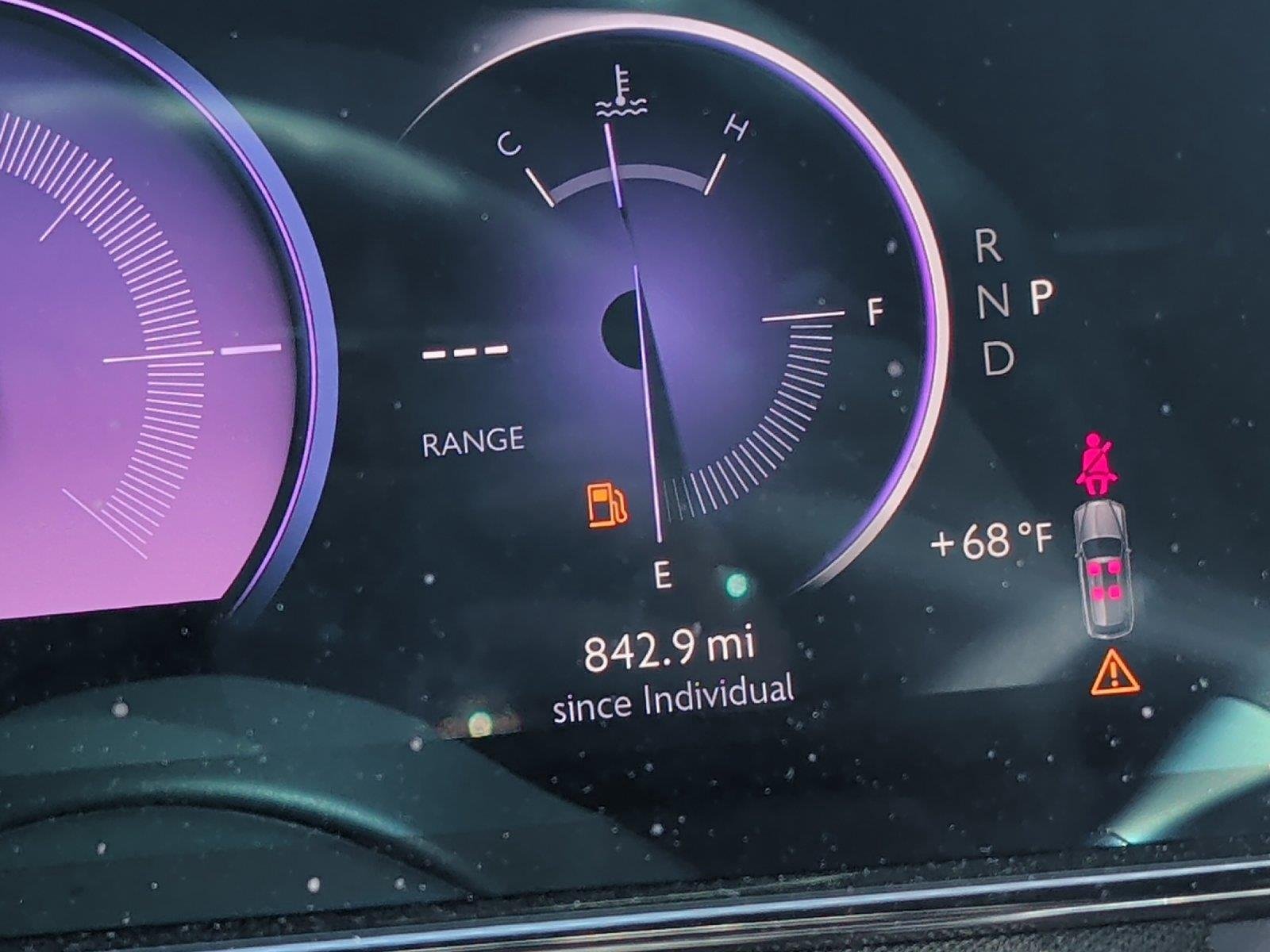 Used 2025 Belladonna Purple Rolls-Royce  image 22