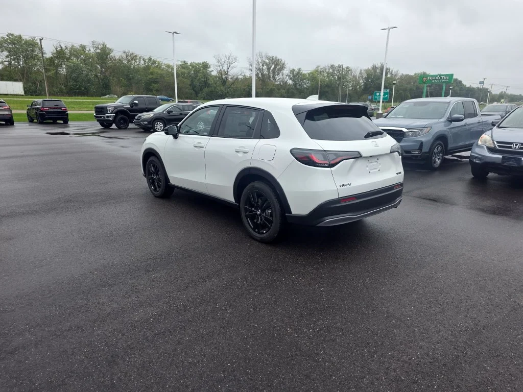 New 2027 Platinum White Pearl Honda Sport image 5