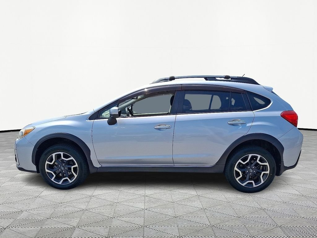 Used 2016 Silver Subaru 2.0i Premium image 4