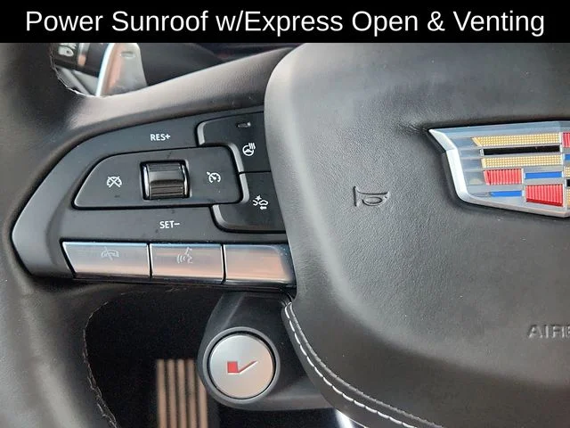 Used 2022 White Cadillac V-Series image 39