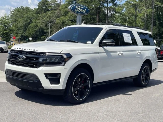 Certified Used 2022 Star White Ford Limited image 61