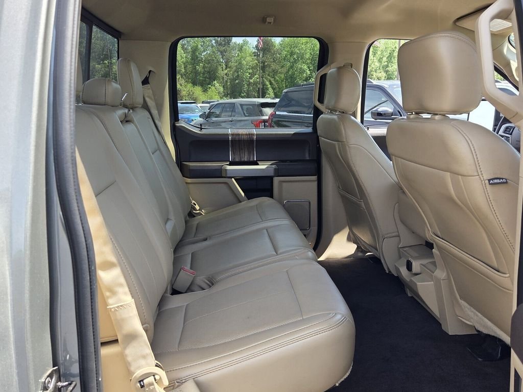 Used 2019 Green Ford Lariat image 12